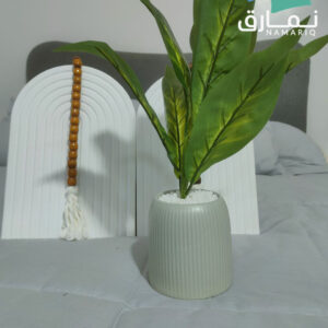 شجرة بيضاء كبيره